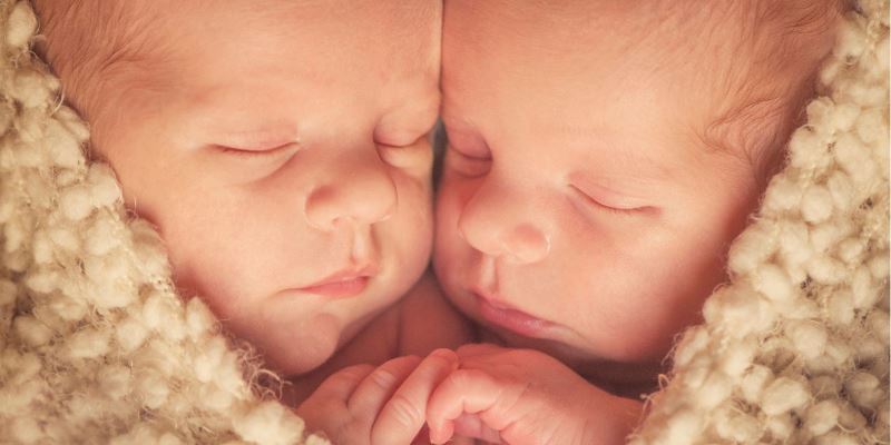 poród bliźniaków w 29 tygodniu
