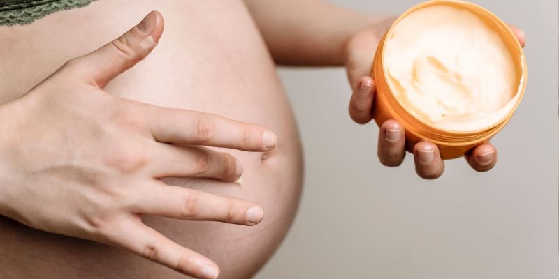 naturalne metody na rozstępy w ciąży